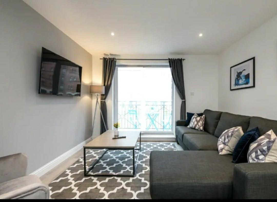 Fabulous Quayside Apartment With Free Parking Liverpool Exteriér fotografie